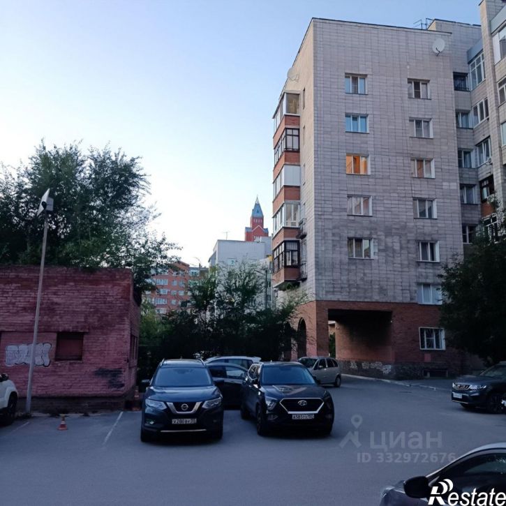 3-комн квартира ул Чкалова, 37,  д. 37