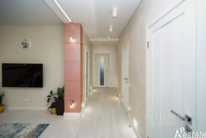 3-комн квартира ул 1-й Красной Звезды, 81,  д. 81