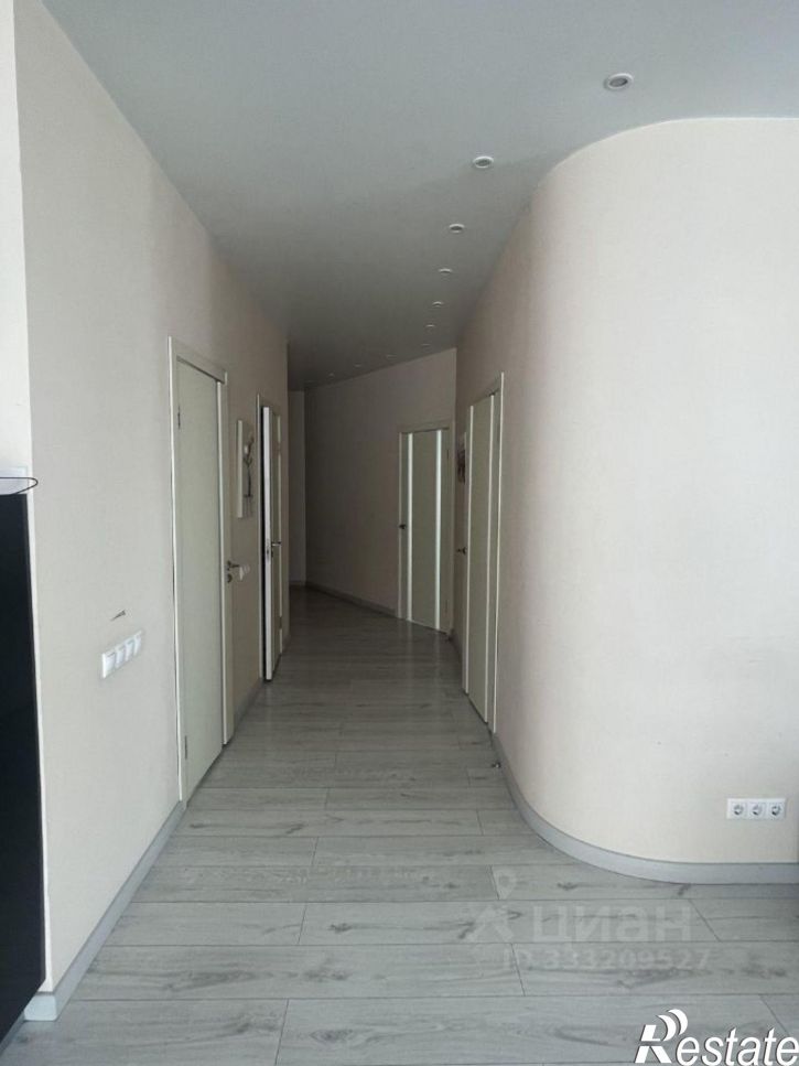 3-комн квартира ул Декабристов, 114 1,  д. 114 1,  к. 1
