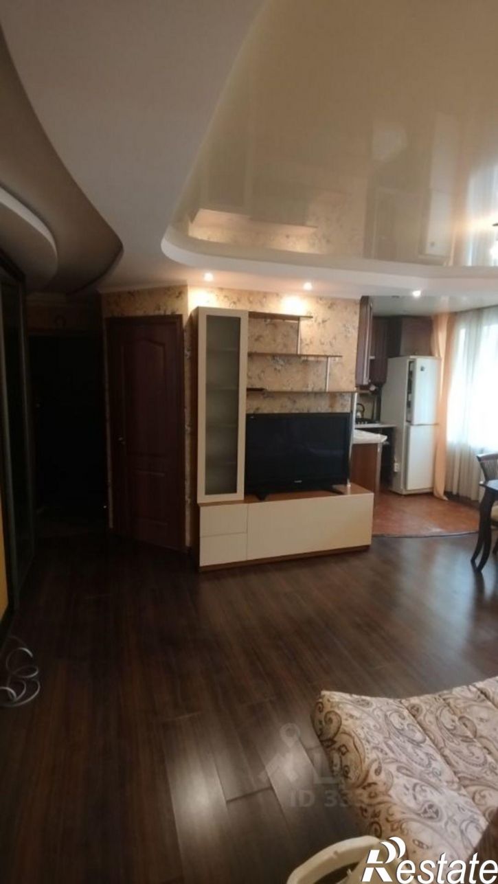 3-комн квартира ул Серова, 22,  д. 22