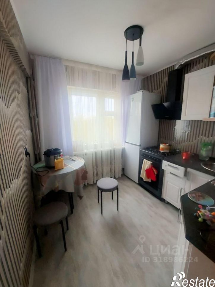 3-комн квартира ул Химиков, 48,  д. 48
