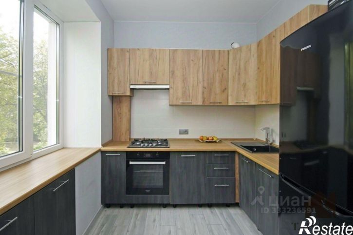 3-комн квартира ул Пархоменко, 18,  д. 18