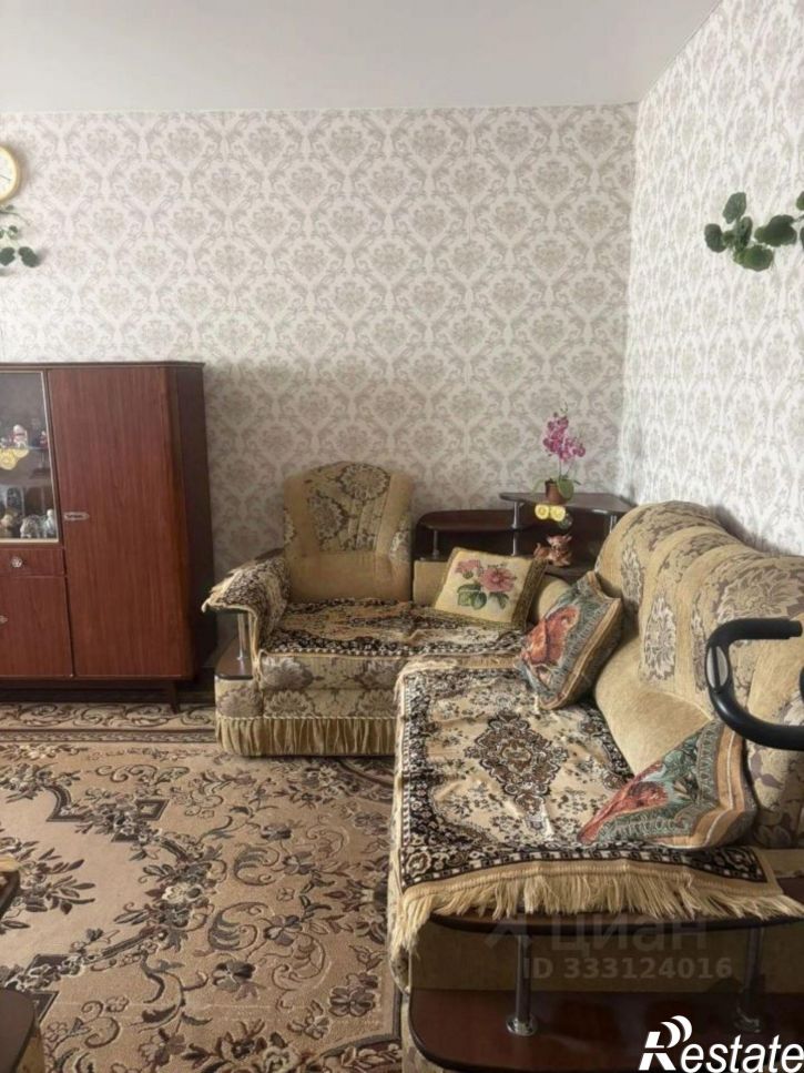 2-комн квартира ул Гашека, 12,  д. 12