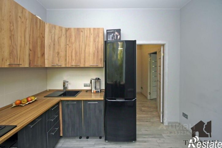 3-комн квартира ул Пархоменко, 18,  д. 18