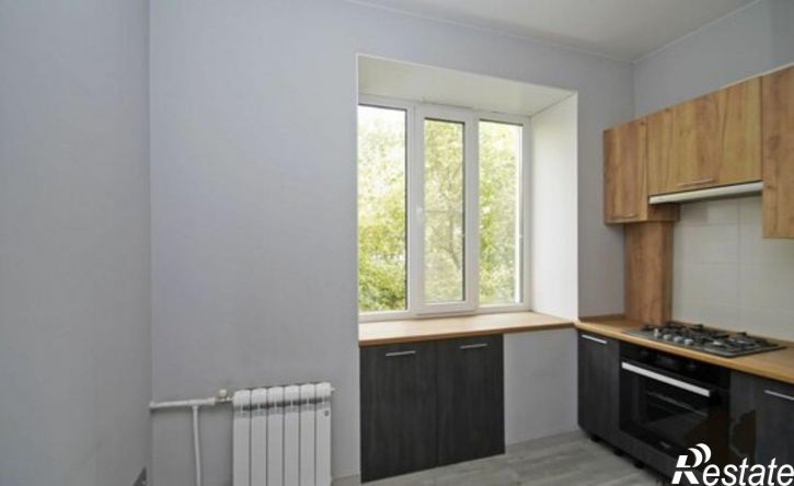 3-комн квартира ул Пархоменко, 18,  д. 18