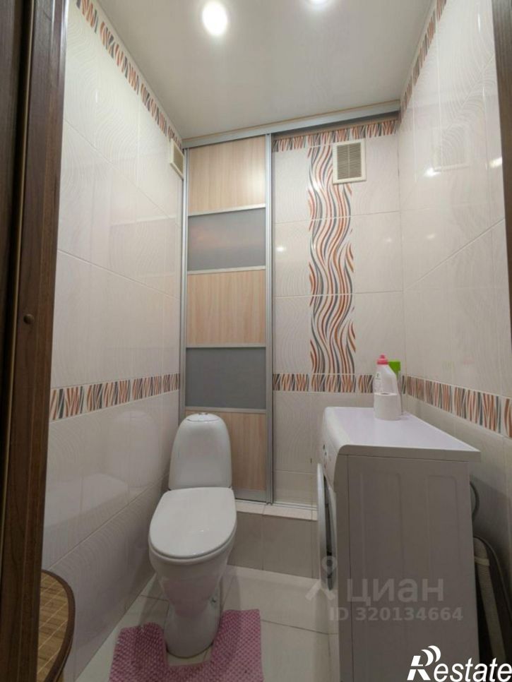 2-комн квартира пр-кт Комарова, 21 1,  д. 21 1,  к. 1
