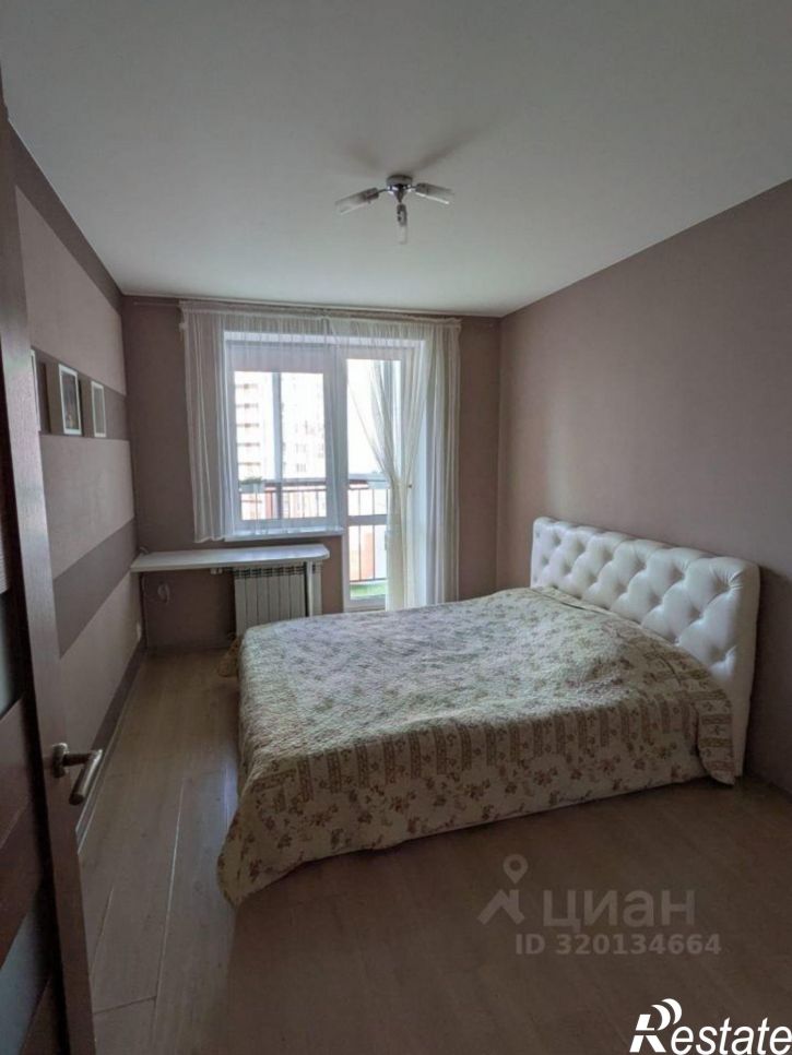2-комн квартира пр-кт Комарова, 21 1,  д. 21 1,  к. 1