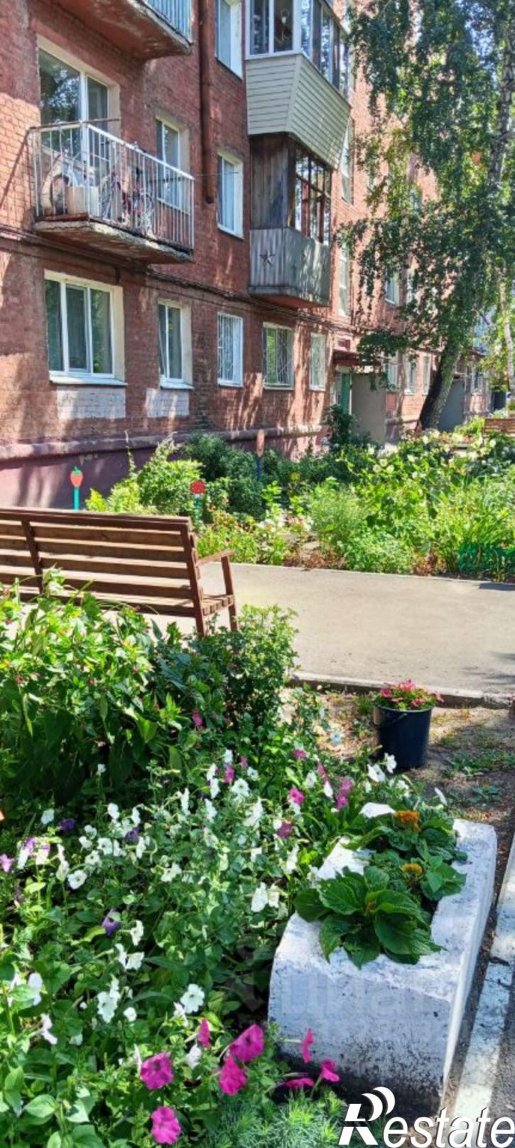 2-комн квартира Космический пр-кт, 9,  д. 9