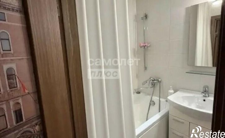3-комн квартира ул 3-я Енисейская, 32 1,  д. 32 1,  к. 1