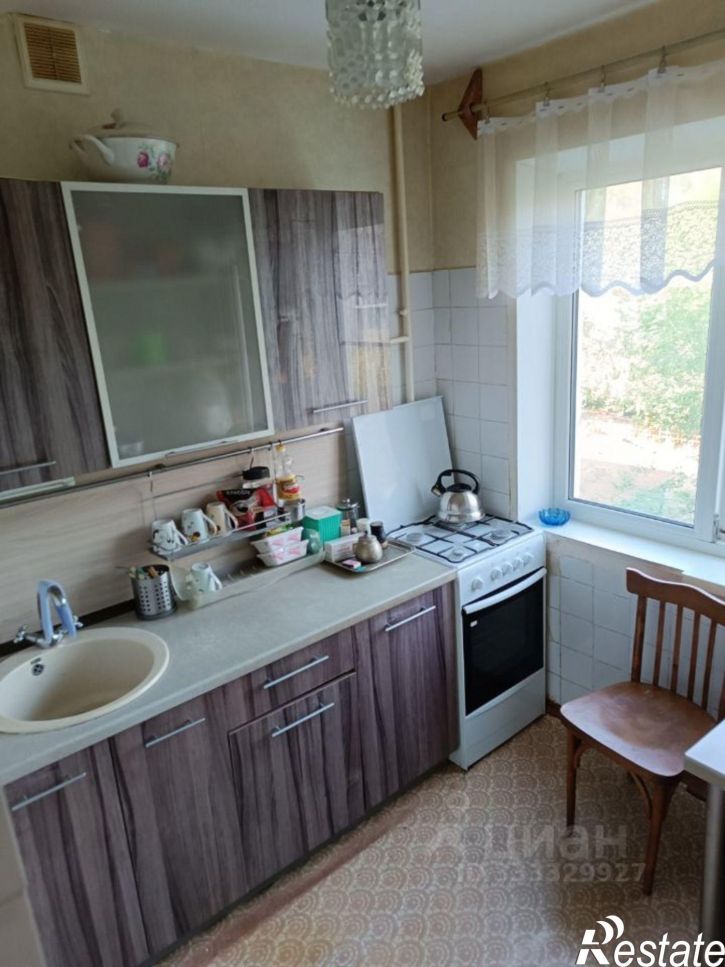 4-комн квартира ул Бархатовой, 7А,  д. 7А