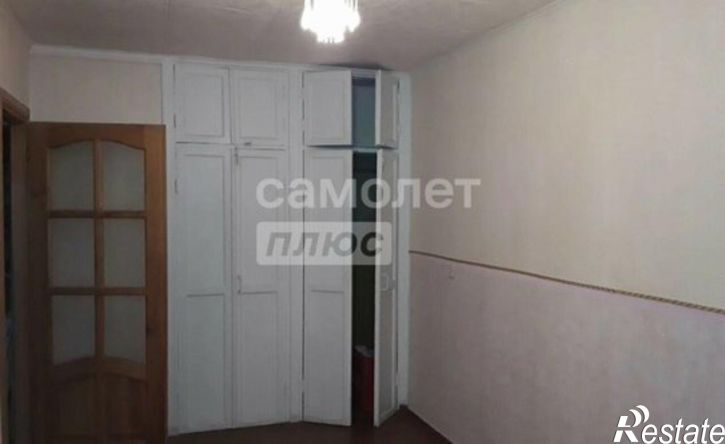 3-комн квартира ул 5-я Линия, 248,  д. 248