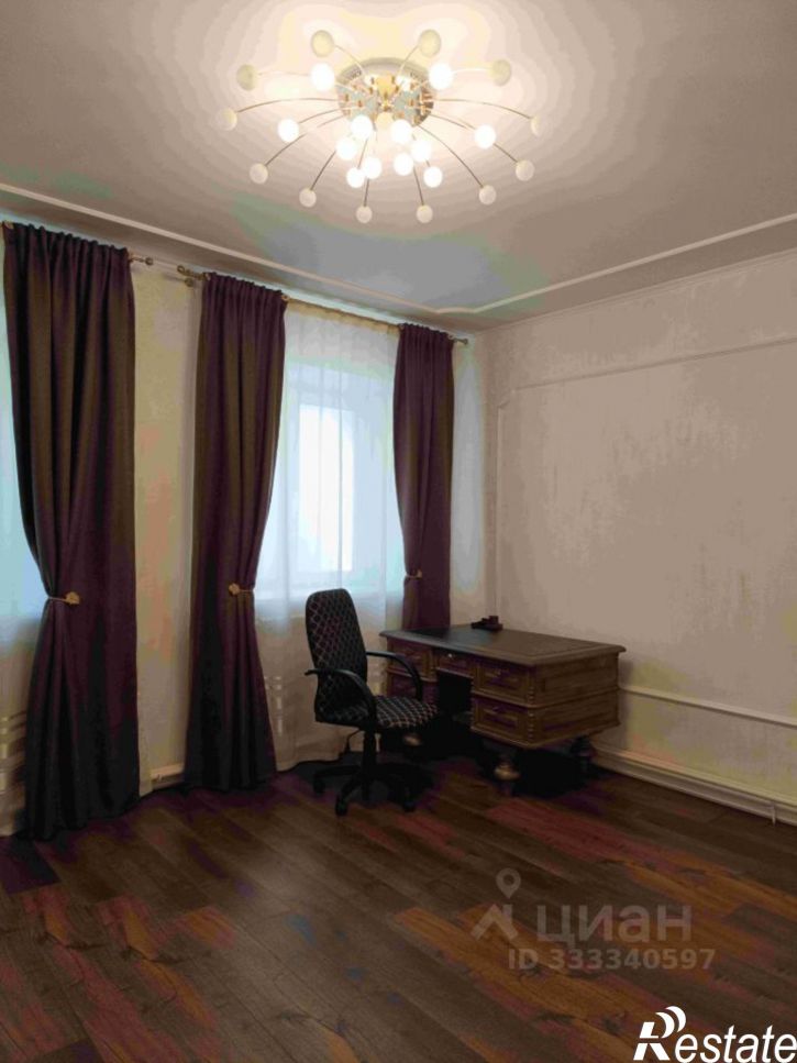 4-комн квартира ул Физкультурная, 8,  д. 8