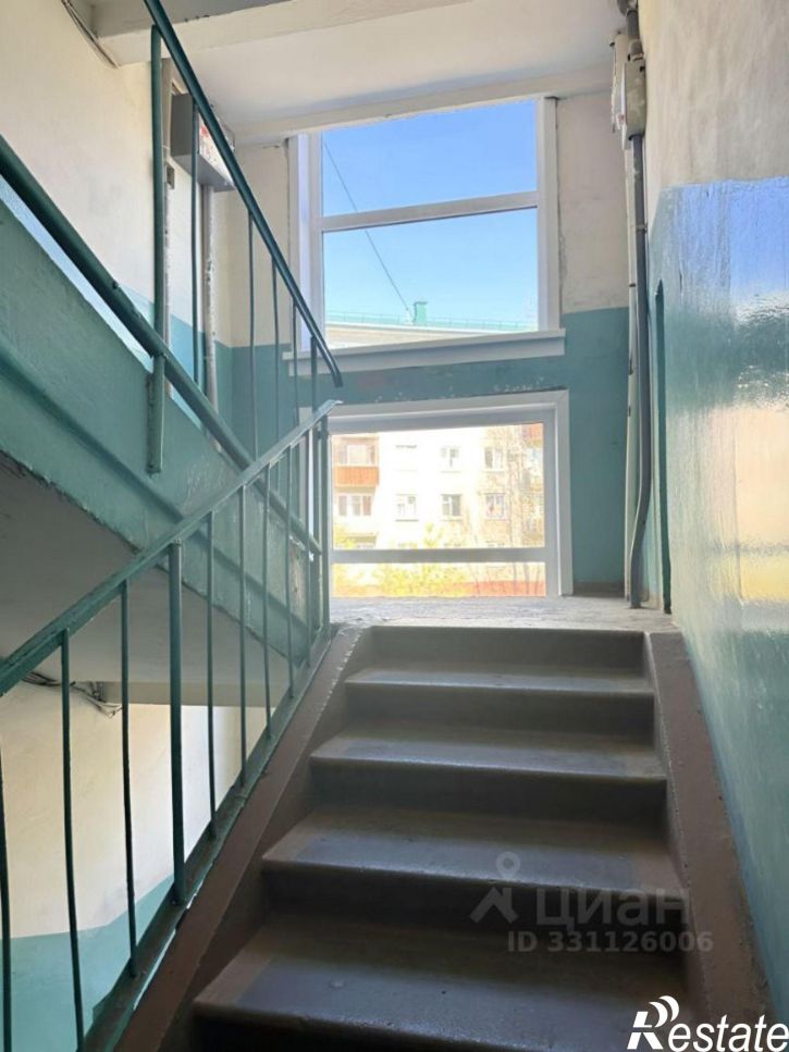3-комн квартира ул Андрианова, 34,  д. 34