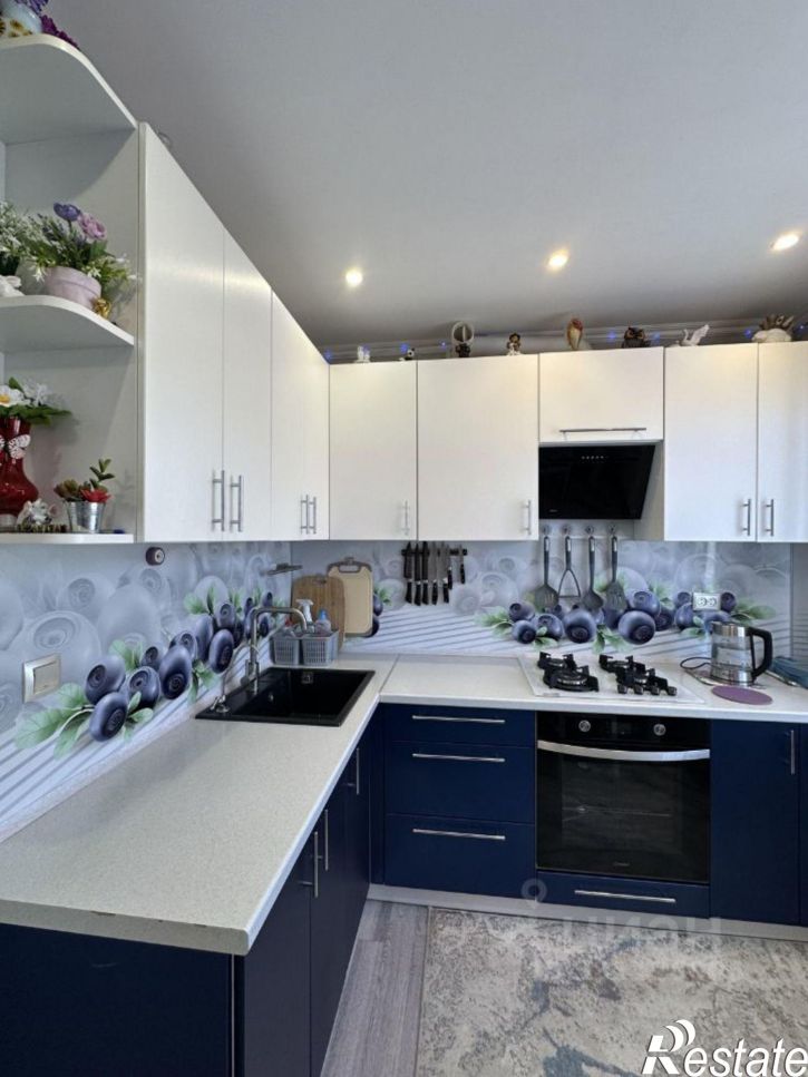 3-комн квартира ул Андрианова, 34,  д. 34