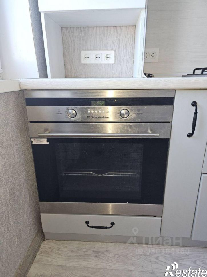 2-комн квартира ул 12 Декабря, 112,  д. 112