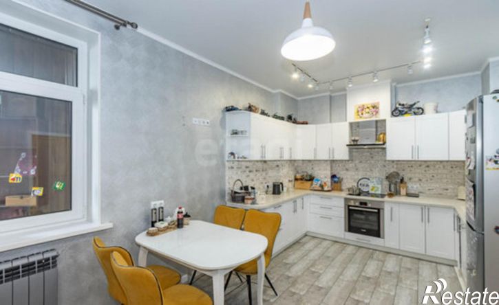 3-комн квартира ул Волховстроя, 23,  д. 23