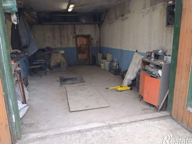 Гараж/парковка ул Полторацкого, 50,  д. 50
