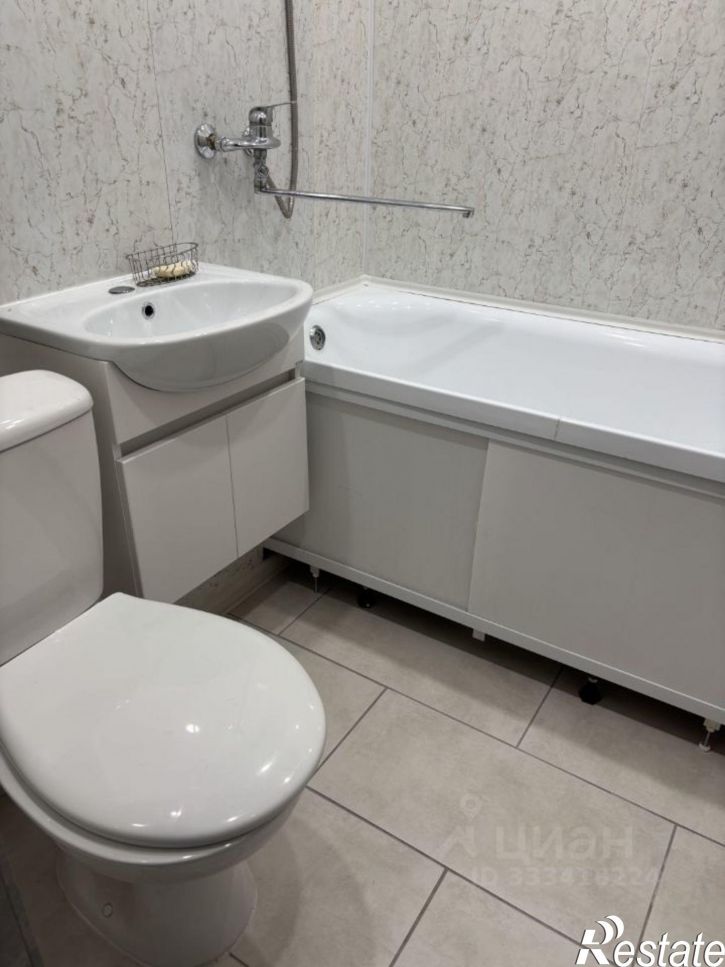 1-комн квартира Космический пр-кт, 49,  д. 49