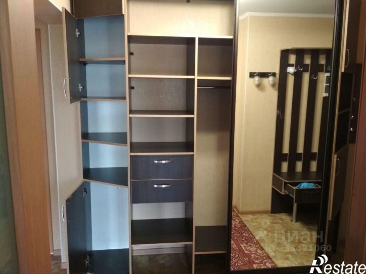2-комн квартира ул 8-я Линия, 94,  д. 94
