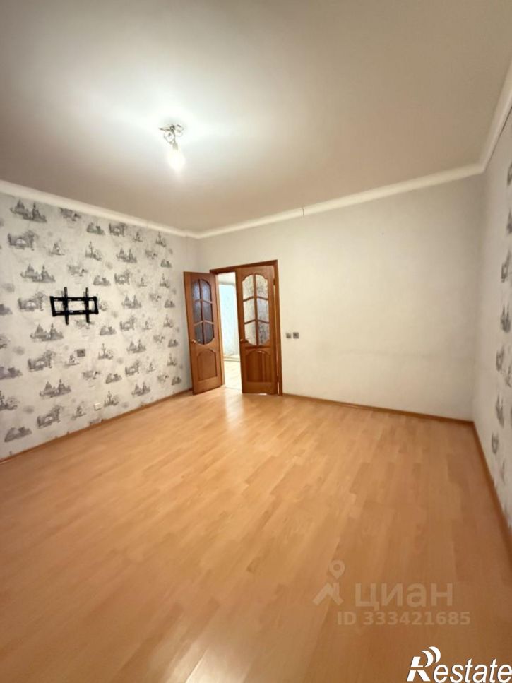 2-комн квартира пр-кт Комарова, 17,  д. 17