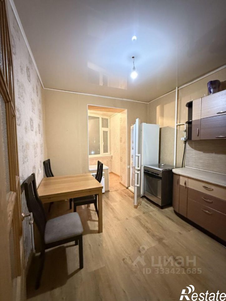 2-комн квартира пр-кт Комарова, 17,  д. 17
