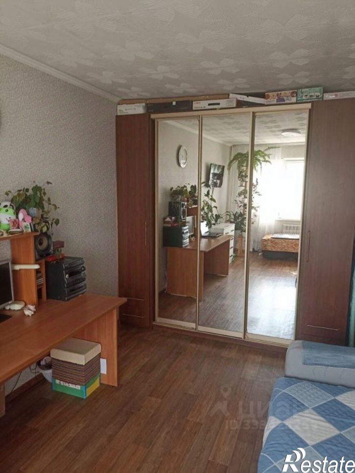 1-комн квартира Космический пр-кт, 105,  д. 105