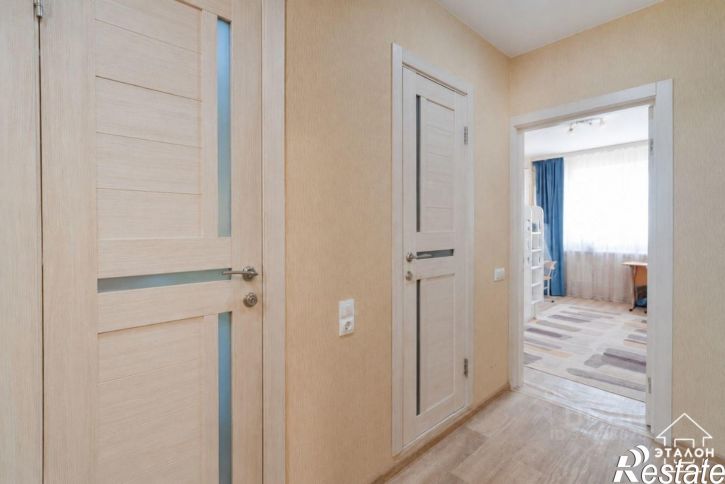 3-комн квартира ул Рокоссовского, 8,  д. 8