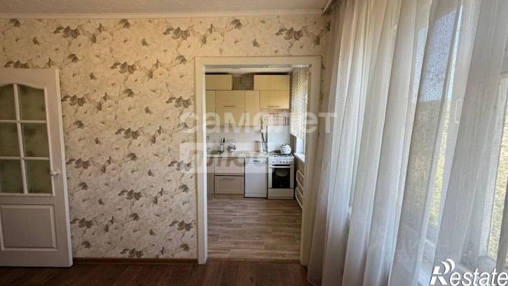 3-комн квартира ул Путилова, 8,  д. 8
