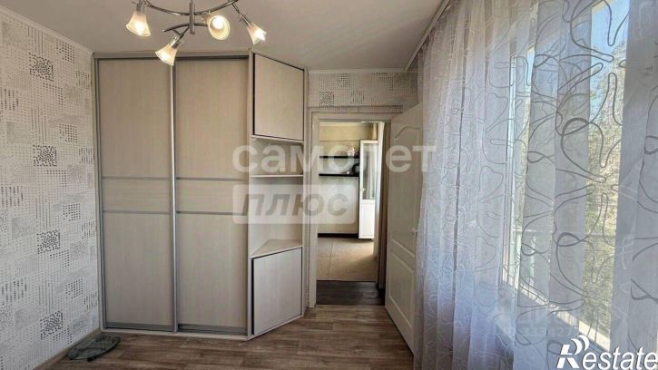 3-комн квартира ул Путилова, 8,  д. 8