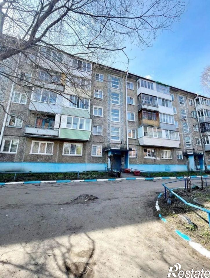 3-комн квартира ул Рощинская, 2,  д. 2