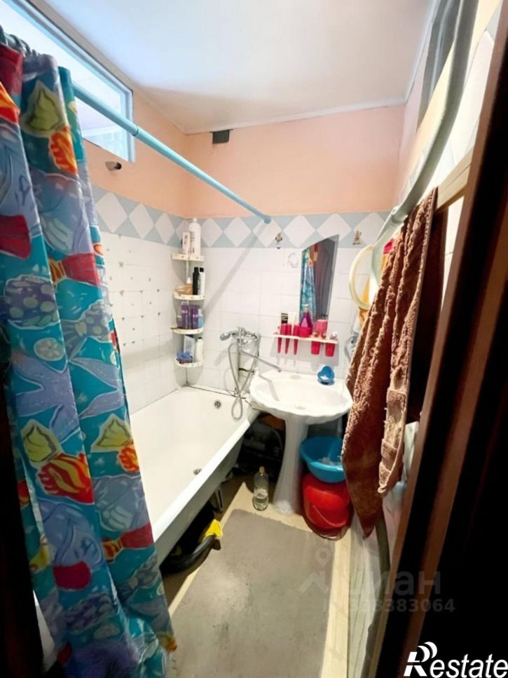 3-комн квартира ул Рощинская, 2,  д. 2