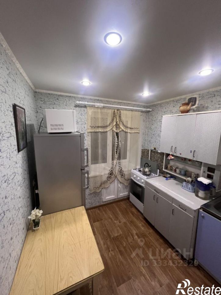 3-комн квартира ул Тварковского, 4,  д. 4