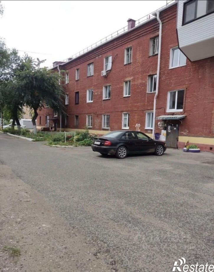 Комната Комсомольский г-к, 12,  д. 12