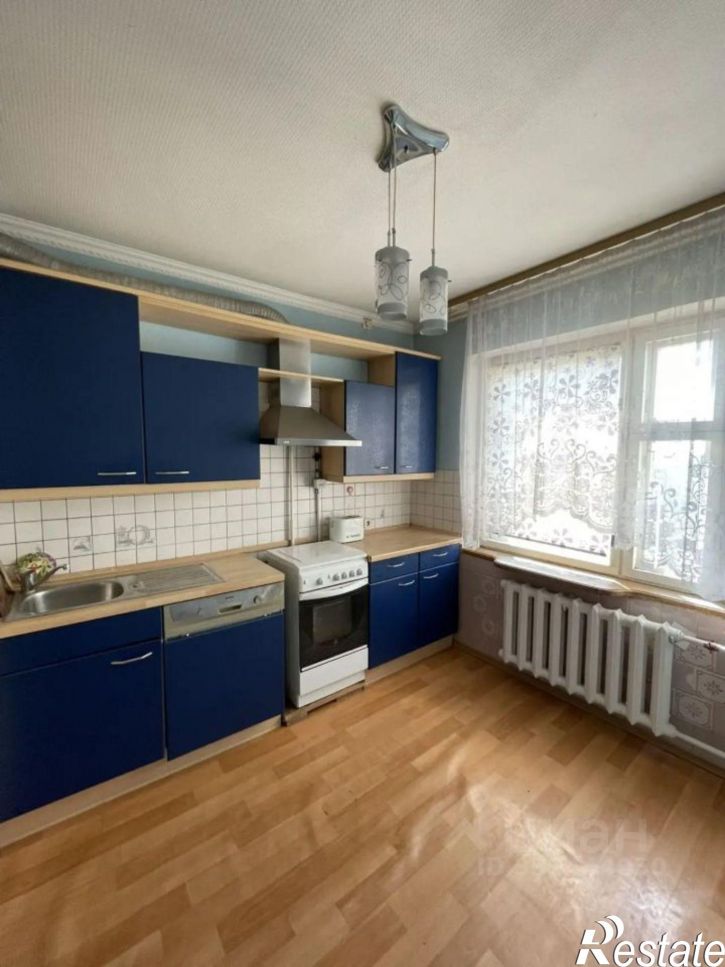 3-комн квартира ул Котельникова, 12,  д. 12