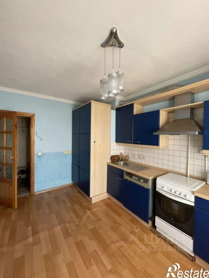 3-комн квартира ул Котельникова, 12,  д. 12