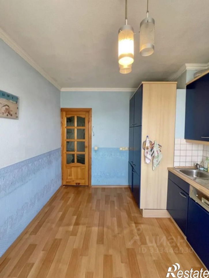 3-комн квартира ул Котельникова, 12,  д. 12