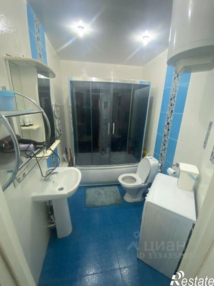 3-комн квартира ул 13-я Линия, 37 5,  д. 37 5,  к. 5