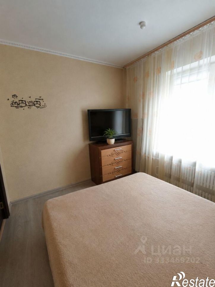 2-комн квартира ул Архиепископа Сильвестра, 17,  д. 17