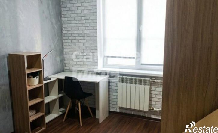 3-комн квартира пр-кт Комарова, 27,  д. 27