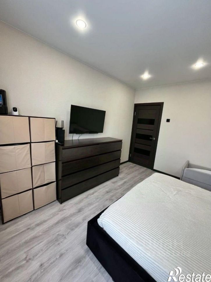 2-комн квартира ул Дианова, 15,  д. 15