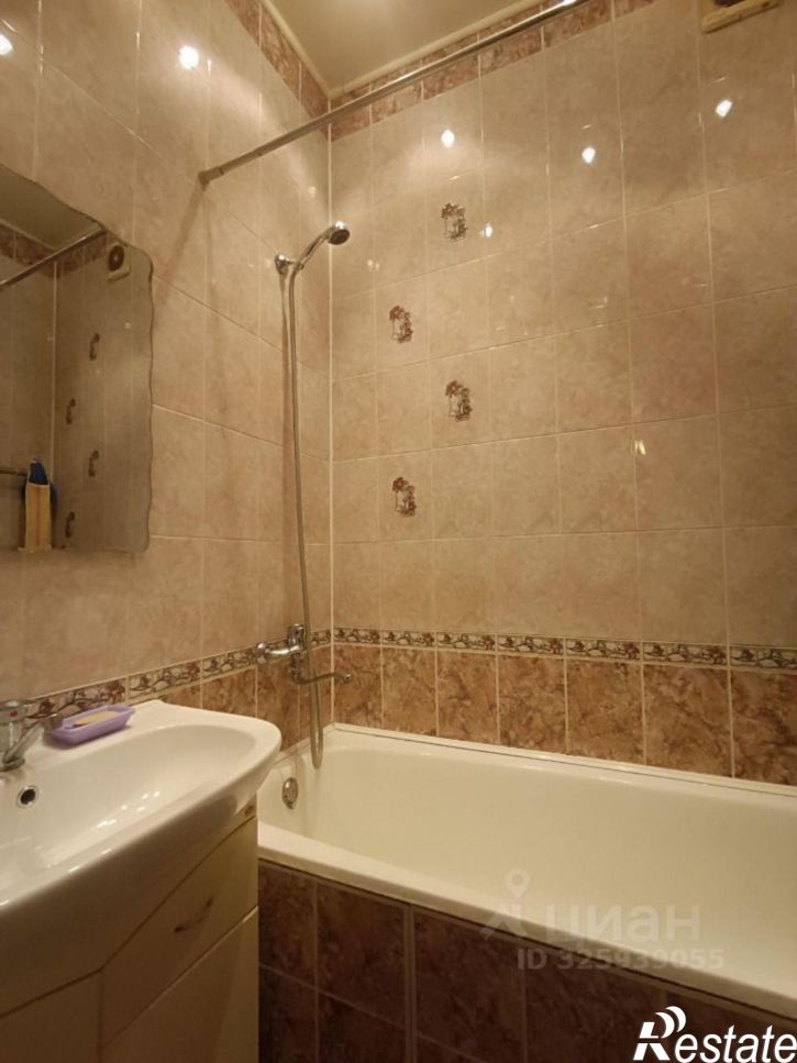 4-комн квартира ул Интернациональная, 35,  д. 35
