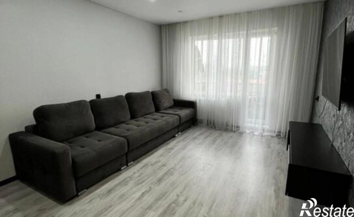 2-комн квартира ул Дианова, 15,  д. 15