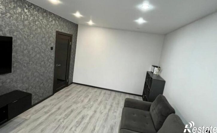 2-комн квартира ул Дианова, 15,  д. 15