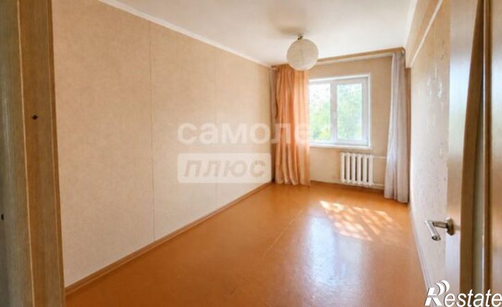 3-комн квартира ул Блюхера, 10,  д. 10