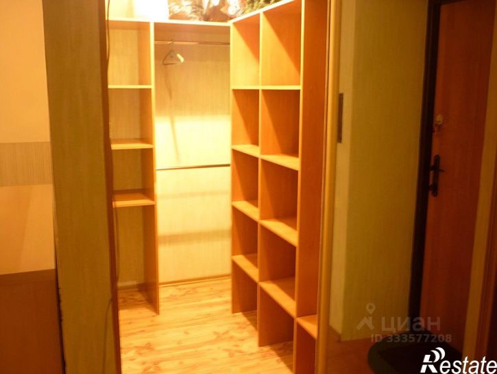 1-комн квартира ул Дмитриева, 20,  д. 20