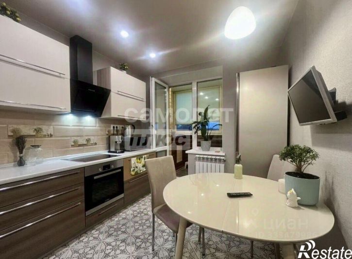 1-комн квартира ул 13-я Линия, 37 6,  д. 37 6,  к. 6