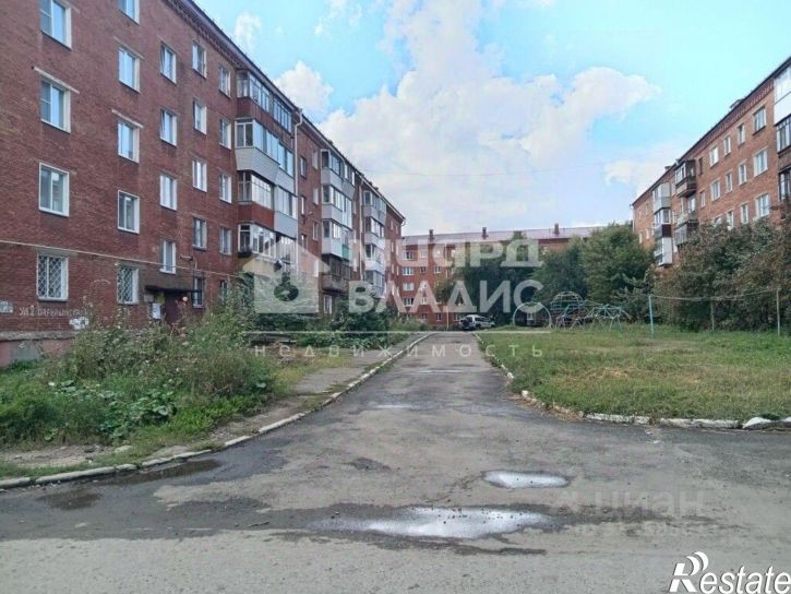 3-комн квартира ул 2-я Барнаульская, 11,  д. 11