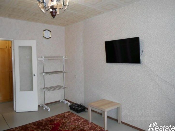 3-комн квартира пр-кт Комарова, 27/5,  д. 27/5