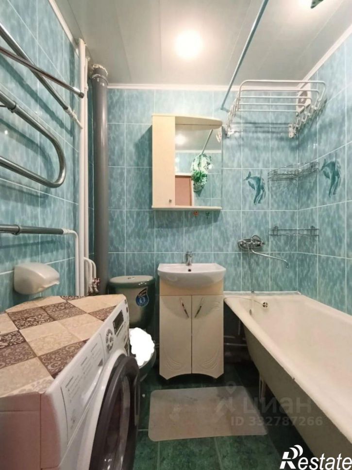 1-комн квартира Космический пр-кт, 105,  д. 105