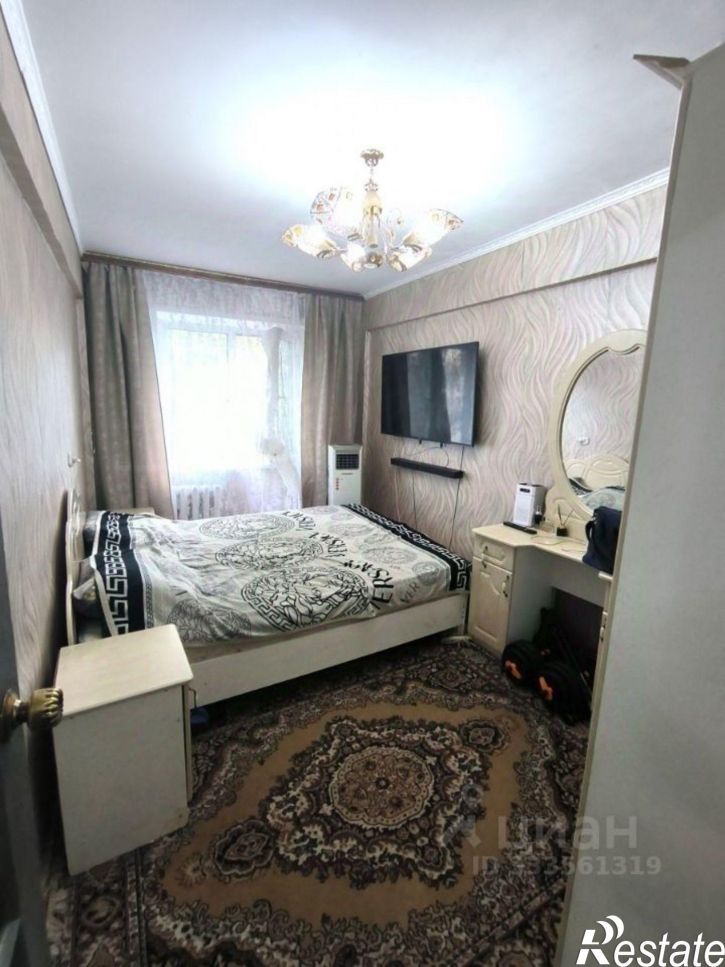3-комн квартира улица Бархатовой, 4В,  д. 4В